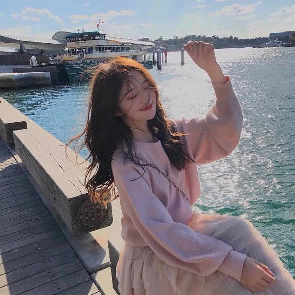 我为救校花而死她重生倒追我