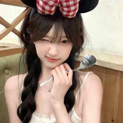 穿书八零我跟冰山男配领证了